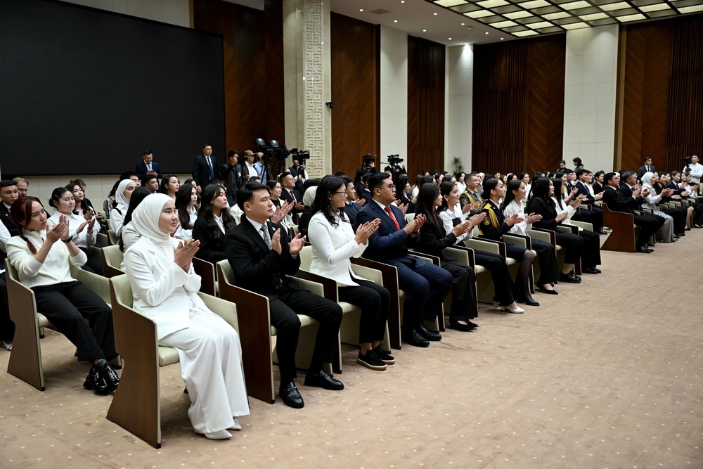 Студентка ИНИТ Дильназ Беркуталиева удостоена президентской стипендии