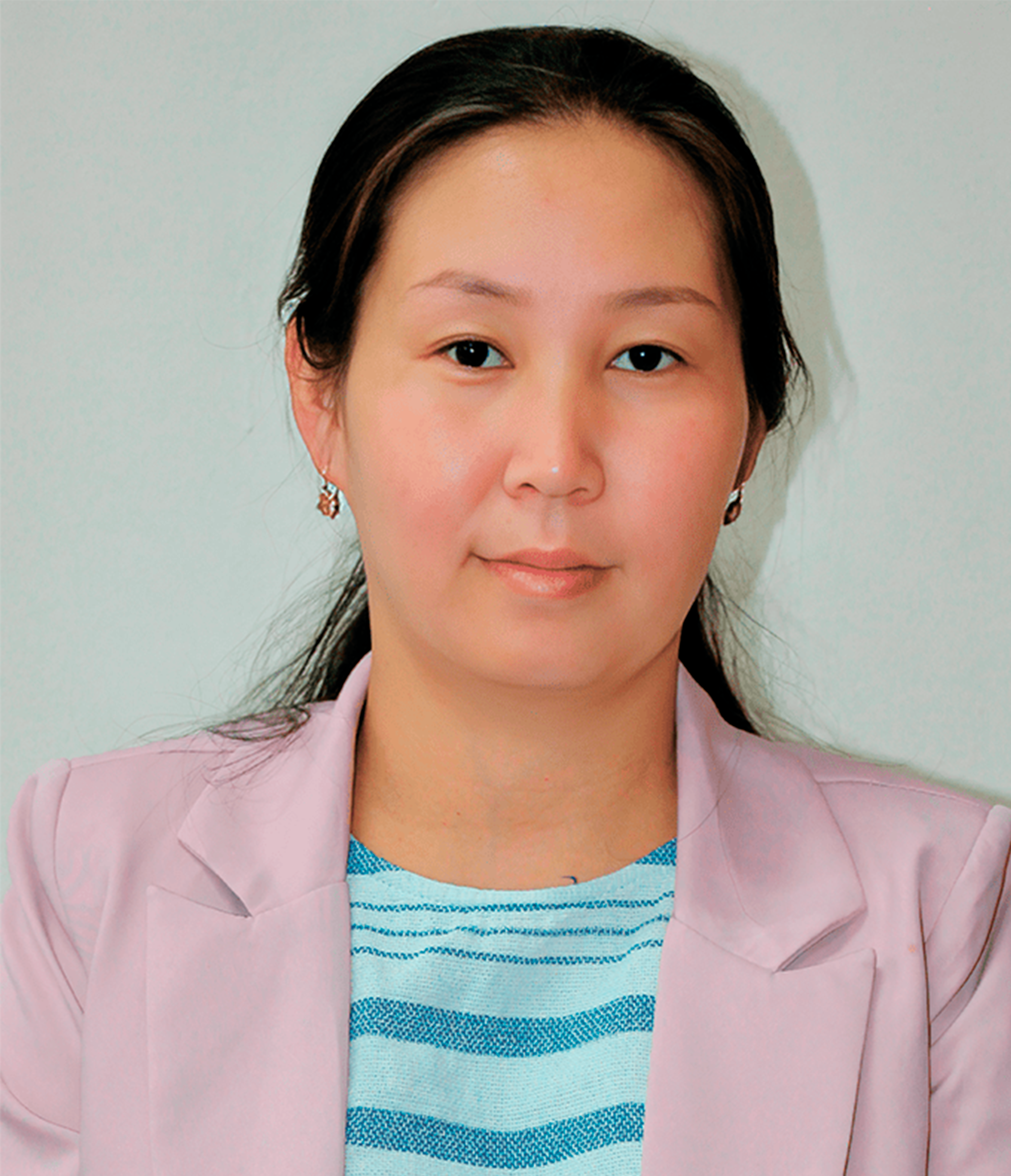 Айзат Казыбекова